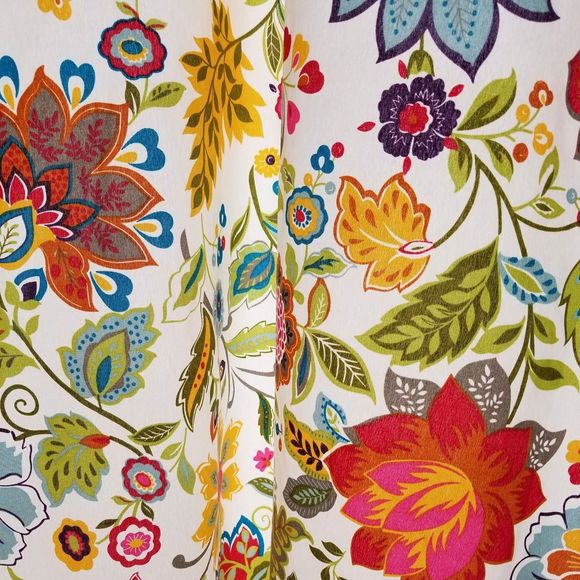 Meet your Posher, Debbie - Picture 1 of 1